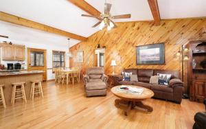 Spring Cove Hideaway