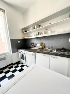 T3 Lumineux Proche de la Mer avec Place de Parking