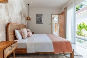 1BR Villa with Private Pool & Stylish Wood Accents