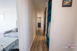 Auberges de jeunesse Chambre meublee dans un appartement en colocation : photos des chambres