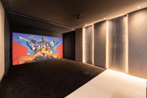 VACATION MARBELLA I Villa Hanami, Private Infinity Edge-Pool, Gym, Movie Theater, Close to Golfs and Beaches