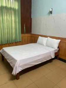 Khách Sạn Hoàng Lan