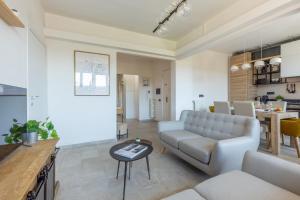 GuestHost - Charming Modern Apartment in Pisa