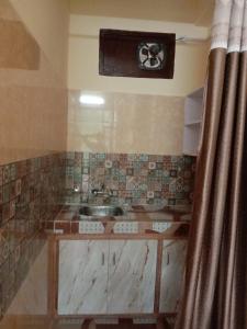 Vaidik Thakur Home Stay