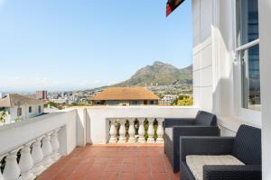 Luxury Villa with Table Mountain Views