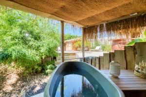 BOHO LODGE - Nuit insolite - Romantique & Spa