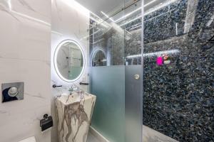 Sea view, 3 bedrooms 82