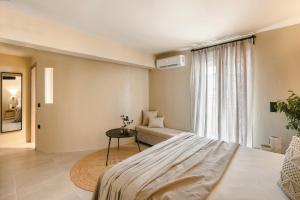 Celés Suite in Kefalonia with Balcony Nomadē Agora