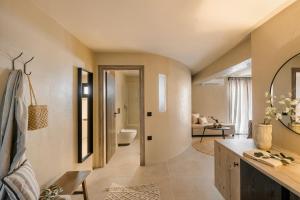 Celés Suite in Kefalonia with Balcony Nomadē Agora