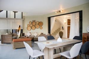 Villa Clémentine with a private pool