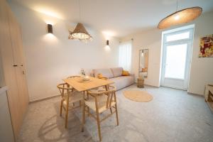 Coastal Serenity Apartment