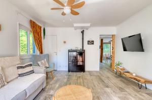 Chalets Chalet cosy en bordure de foret : photos des chambres