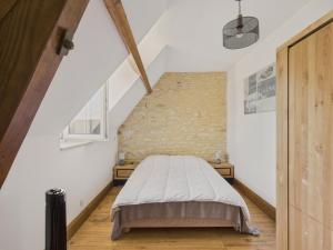 Maisons de vacances Grande maison pour 16 avec piscine et tennis : photos des chambres