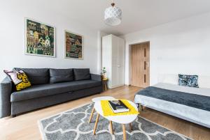 Old Town - River View Apartment, Four Bedrooms - Comfy Apartments