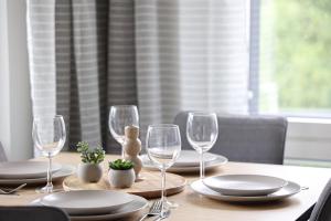 Aurora Central Suite II By BookLapland