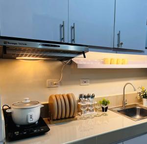 Cozy Condo in Quezon City with Nature View