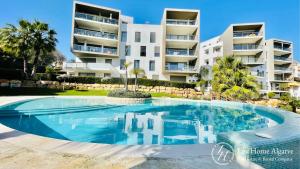 FlorDaRocha - Modern - Pool - 500m Beach - Garden