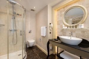 Corner Double Room room in Limak Eurasia Luxury Hotel