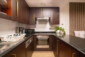 Stylish Studio Steps from Burj Khalifa Fountains