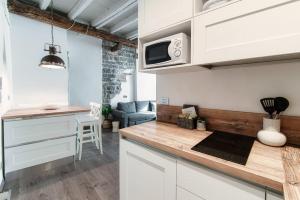 La Maison by Quokka 360 - Historic centre of Como - The Walled City