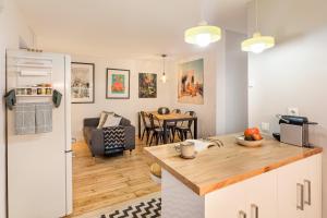 JOIVY Chic Apartment in Trendy Area