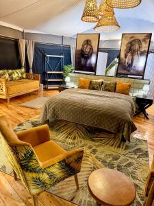 Olkinyei Mara Tented Camp