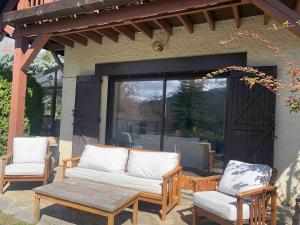 Chalets Holiday in Arles Chalet 12 personnes avec vue incroyable : photos des chambres