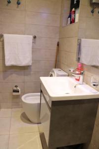 Staylah Sanctuary 1br in Wilma Tower Apartment- Kilimani