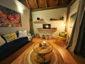 The Zen-Den - Subtle Charm & Luxury in Bryanston