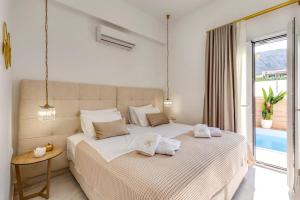 Villa Karteris by Villa Plus