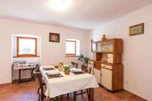 Holiday home in Barci 39271