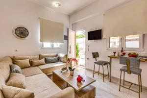 Villa Karteris by Villa Plus