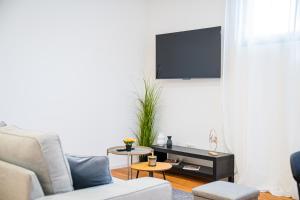 Flex SelfCheckIns 187 - Zagreb - 2 Bedrooms - Parking