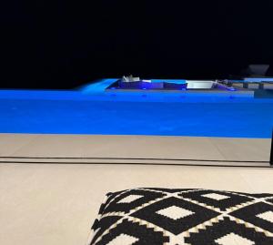 Villa Oliana,Infinity Pool & Sea Views, Sauna, Spa