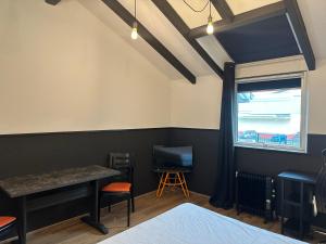 Appartements Studio/Hotel Porte De France : photos des chambres