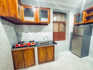 Stone House & Apartment 3