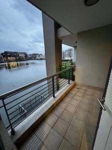 Lakeside 2 Bedroom apartment