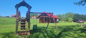 Domek nad jeziorem Potoczek, Giże