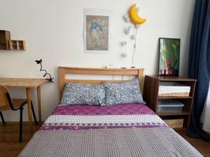 The Round Garden flat