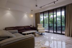 DeCasa Residency 1Elegant 3BHKBalconyNewTown