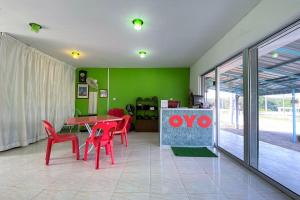 Capital O 90168 Serambi Pelangi Chalet