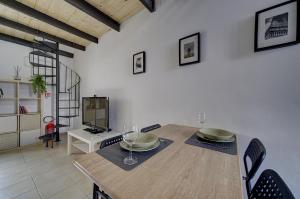 -Quadrilatero- Consolatas Loft