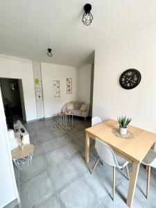 Appartements L-appart cosy Cruas ღ au pied du chateau : photos des chambres