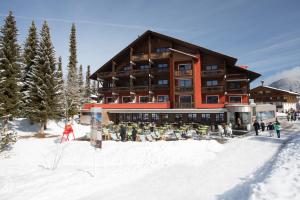 4 star Отель Hotel Hocheder Зефельд-ин-Тироль Австрия