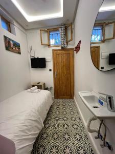 Chambre au cœur de la médina avec salle de bain privé