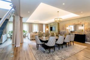 Steyn City Hotel by Saxon