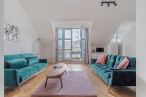 Prague Days - Loft with Terrace and Netflix by Vltava River