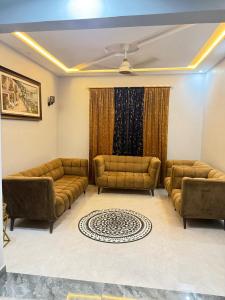 Malik House Ali block Bahria town karachi