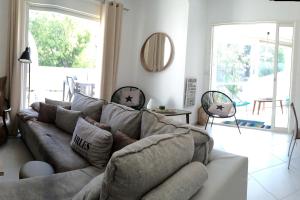 Appartements La Maison Blanche : photos des chambres