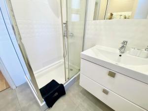 LTS RENT Comfortable OLD TOWN & ART, Three Rooms